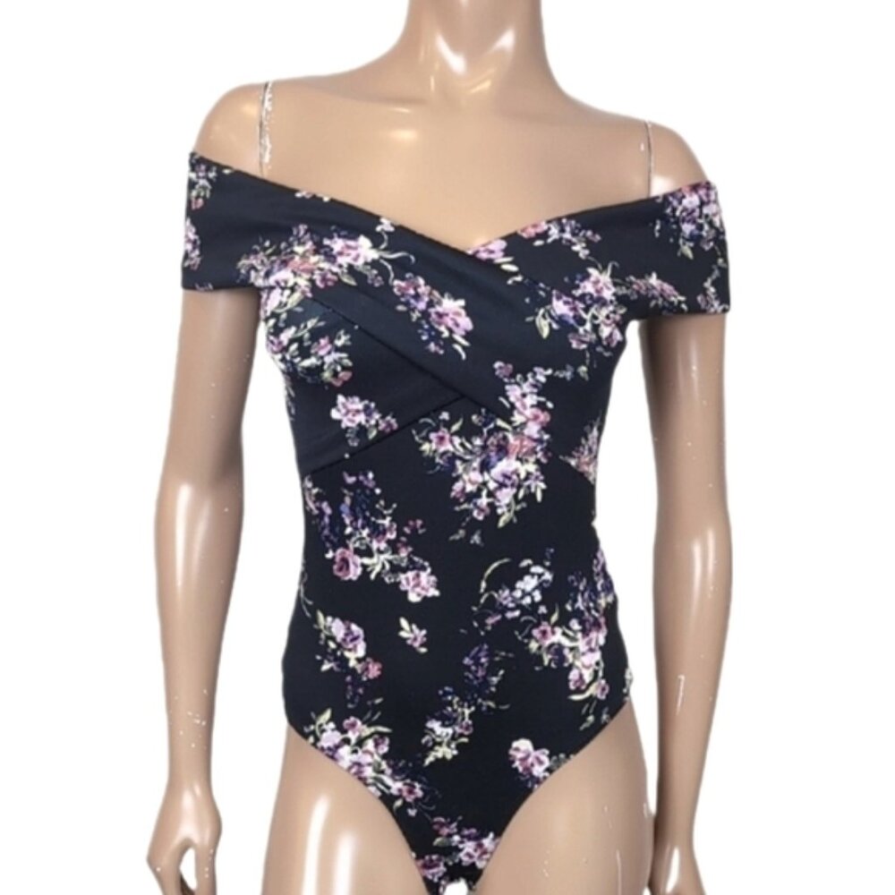Dynamite Floral Off Shoulder Bodysuit Top Short Sleeve Thong Stretch Size Small